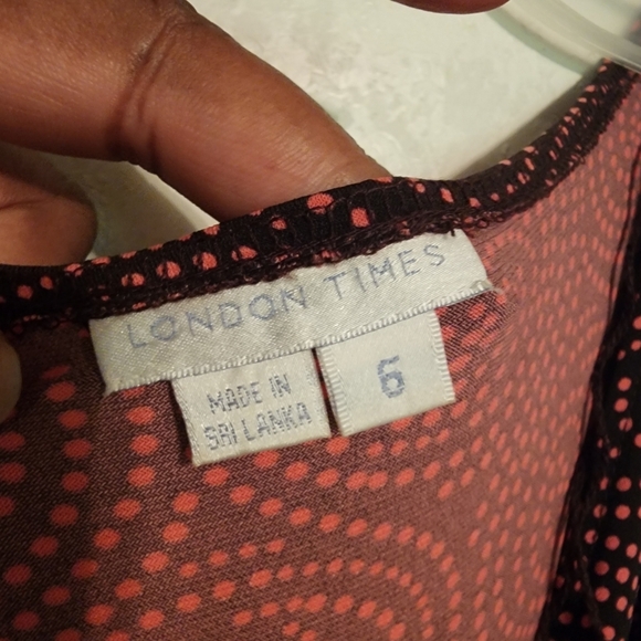 London Times Midi Sheath Elegant Swirl Pattern Sleeveless Dress Size 6 Tie Belt - Picture 5 of 12